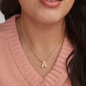 NWT Kendra Scott A Initial Pendant Necklace in Gold